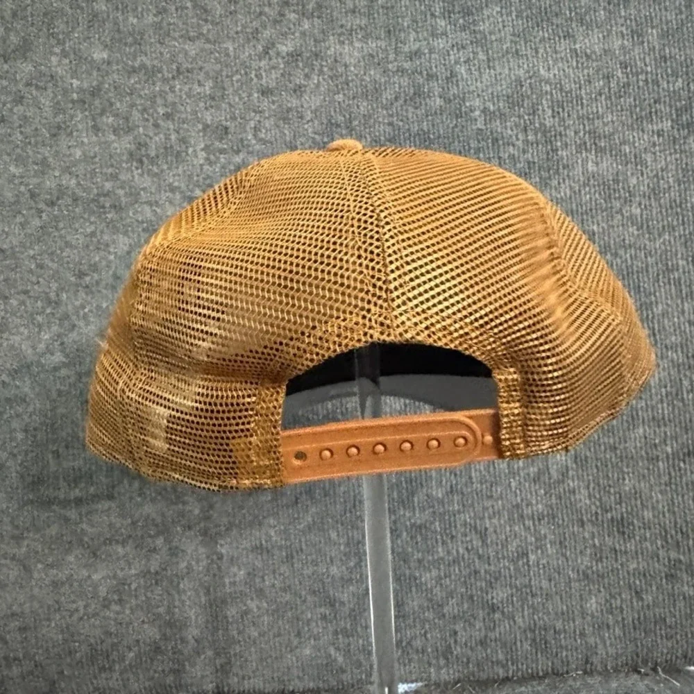 New Era 9FORTY Boston Celtics Trucker Hat Tan Wheat Snapback Mesh NBA Cap